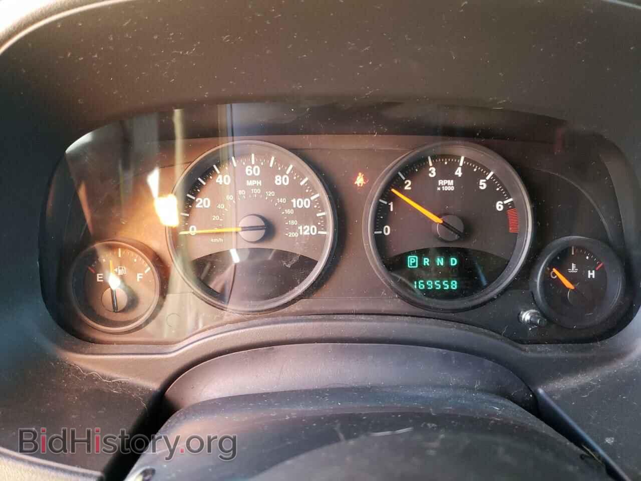 2011 JEEP COMPASS - VIN: 1J4NF1FB2BD282795 - Photo 9