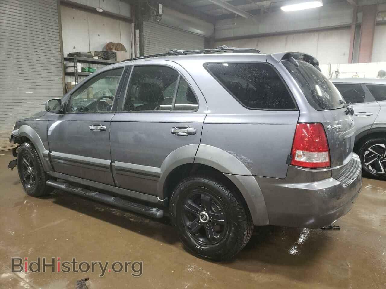 2005 KIA SORENTO - VIN: KNDJC733655369949 - Фото 2