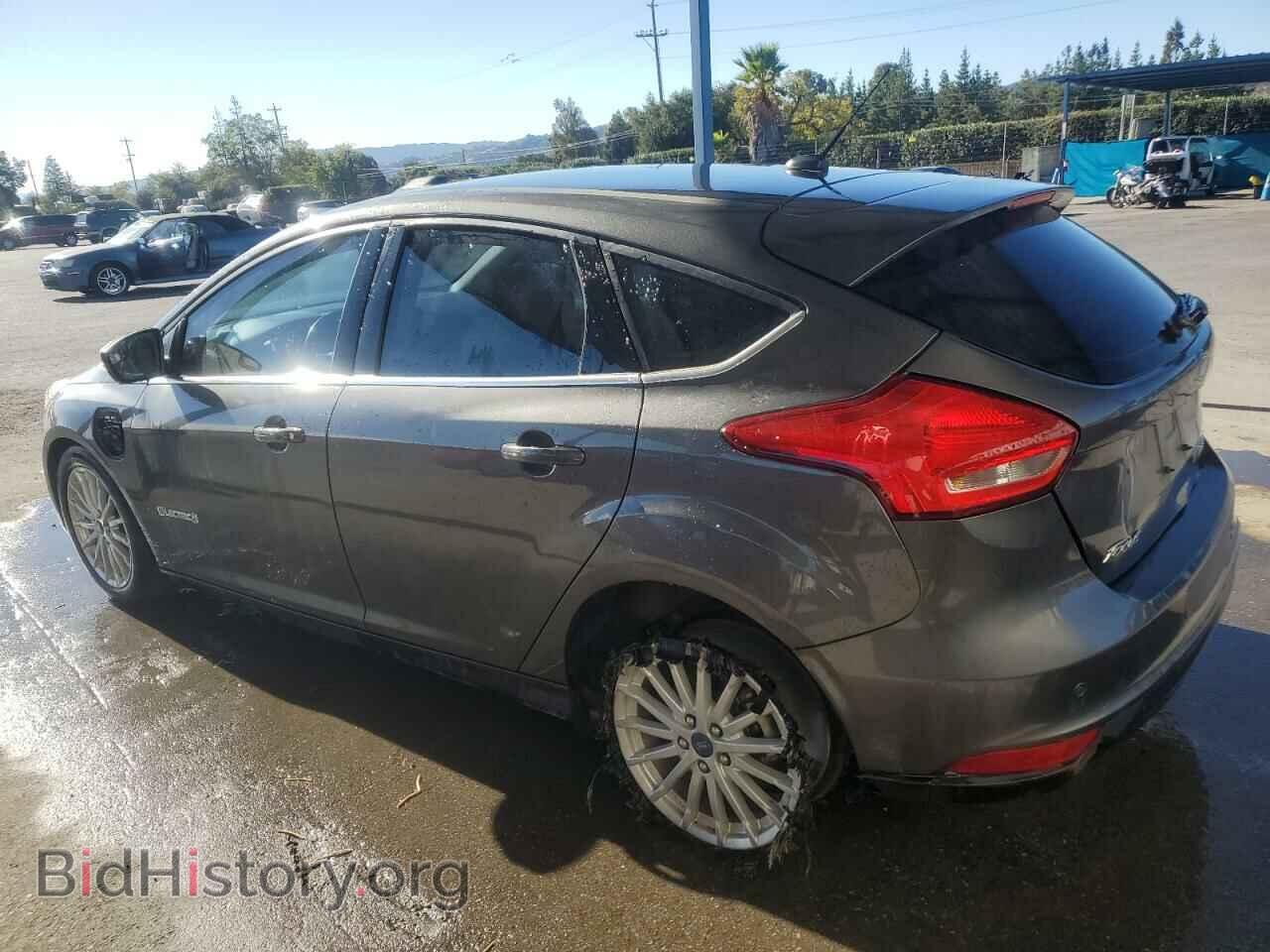 2017 FORD FOCUS - VIN: 1FADP3R45HL230704 - Фото 2