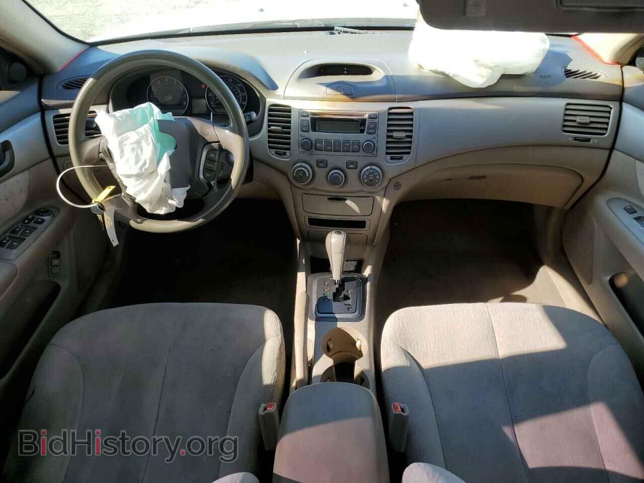 2007 KIA OPTIMA - VIN: KNAGE123775103360 - Фото 8