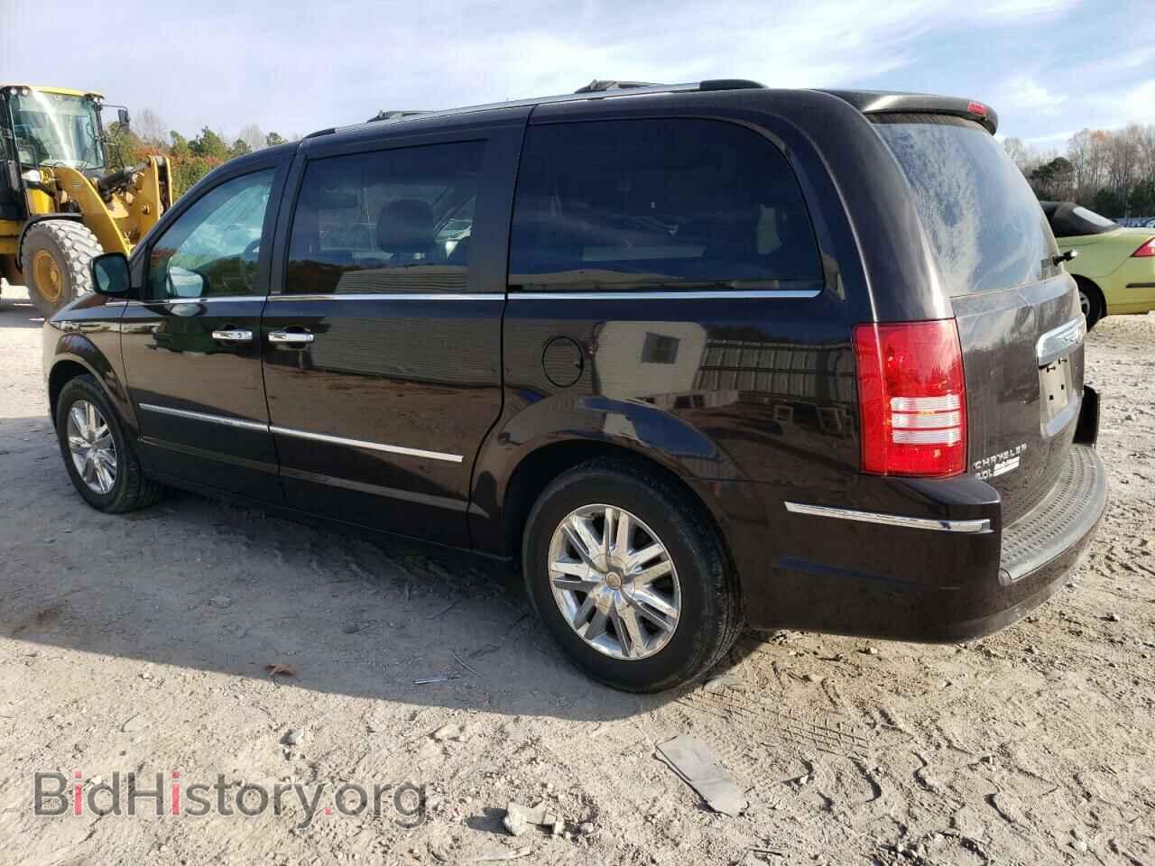 2010 CHRYSLER MINIVAN - VIN: 2A4RR7DX5AR338850 - Фото 2