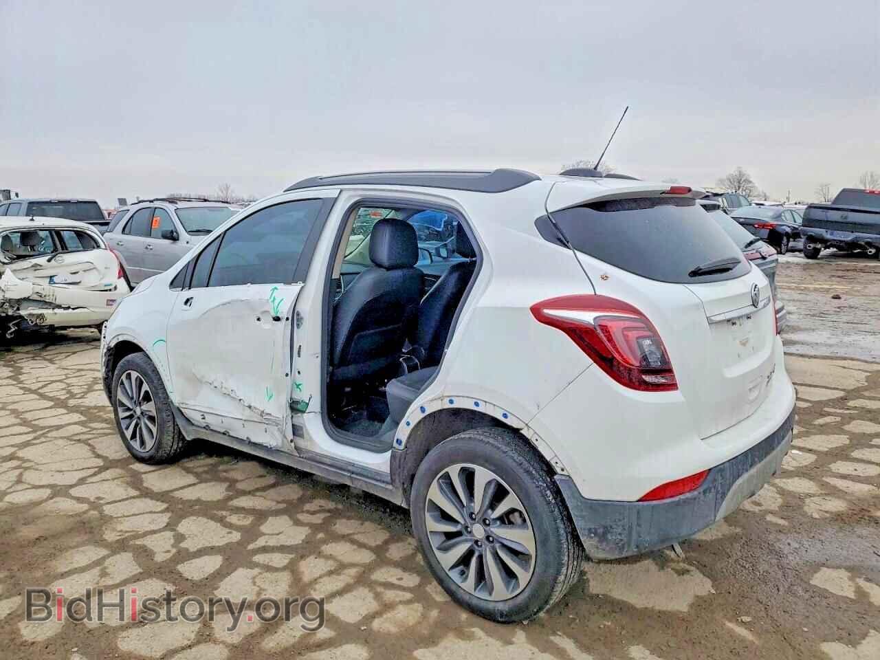 2022 BUICK ENCORE - VIN: KL4CJESM7NB540202 - Photo 2