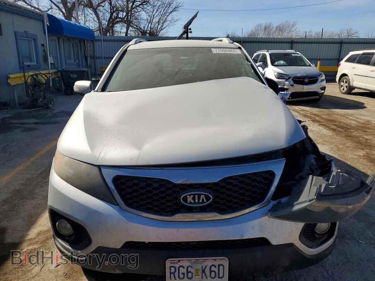 2012 KIA SORENTO - VIN: 5XYKTDA64CG239642 - Фото 5