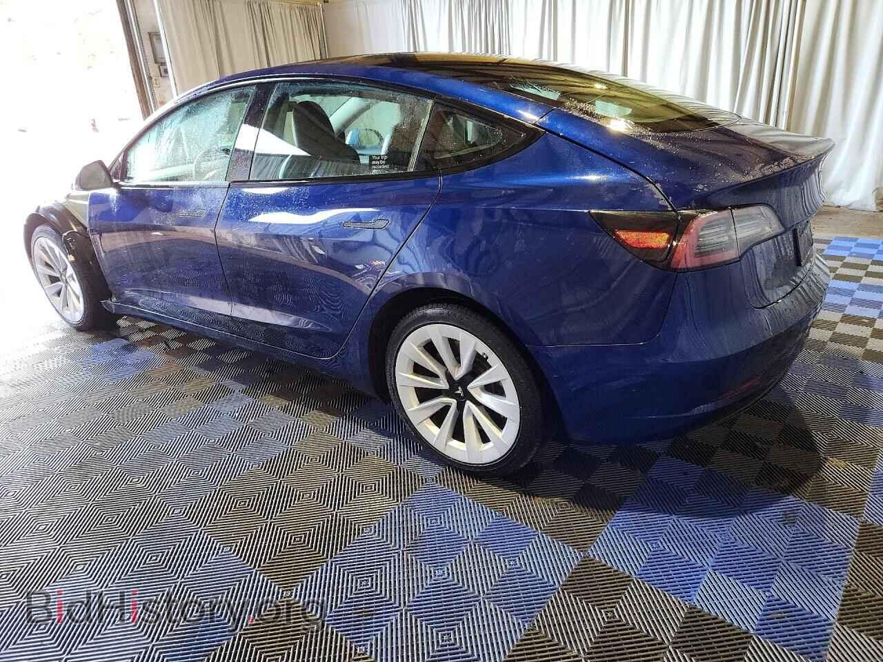 2022 TESLA MODEL 3 - VIN: 5YJ3E1EA8NF371602 - Photo 2