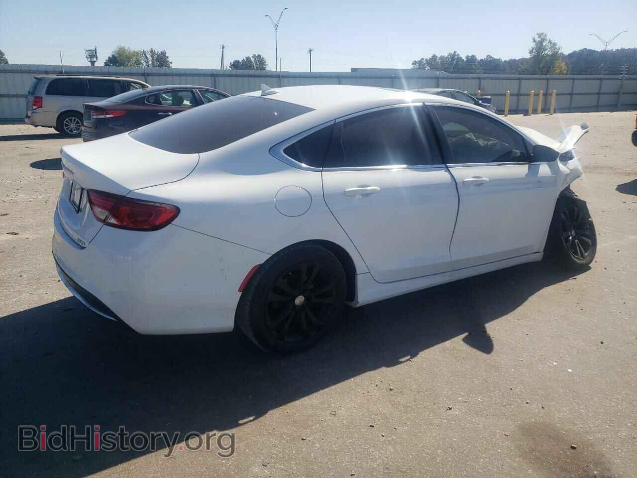 2016 CHRYSLER 200 - VIN: 1C3CCCAB8GN120734 - Фото 3