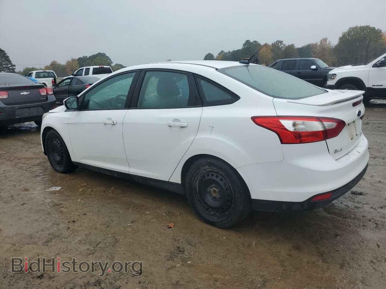 2013 FORD FOCUS - VIN: 1FADP3F2XDL107770 - Фото 2