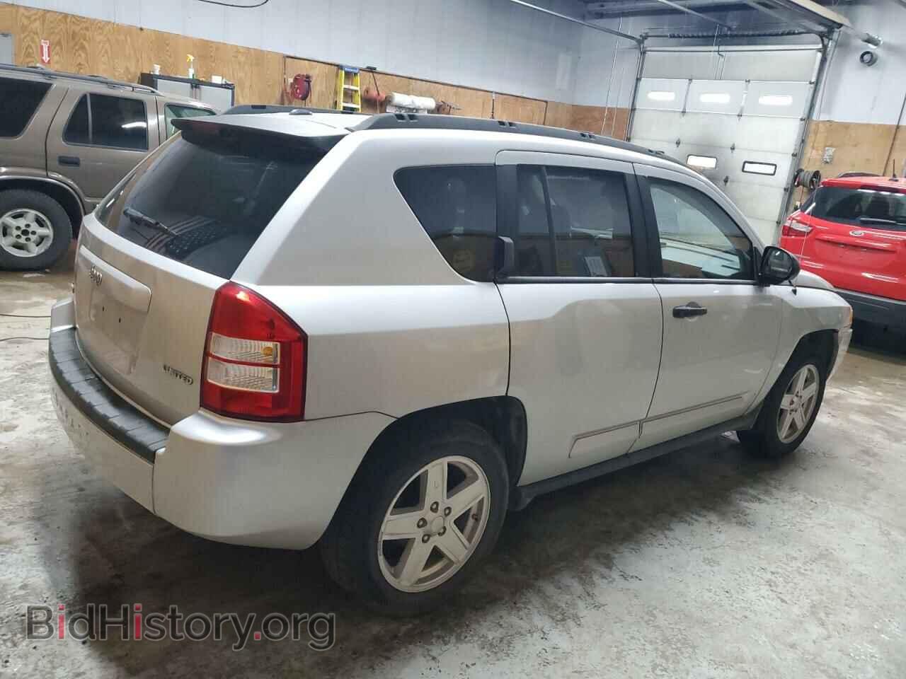 2007 JEEP COMPASS - VIN: 1J8FF57WX7D241382 - Фото 3