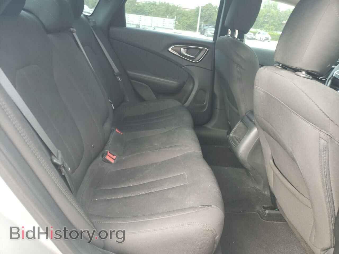 2015 CHRYSLER 200 - VIN: 1C3CCCAB5FN719850 - Фото 10