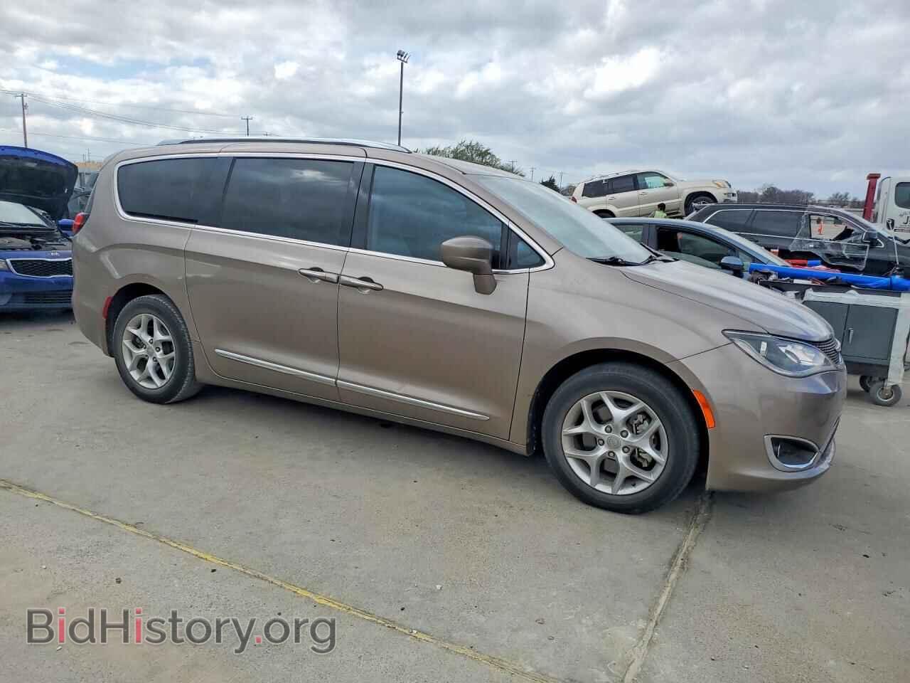 2017 CHRYSLER PACIFICA - VIN: 2C4RC1EGXHR759475 - Фото 4