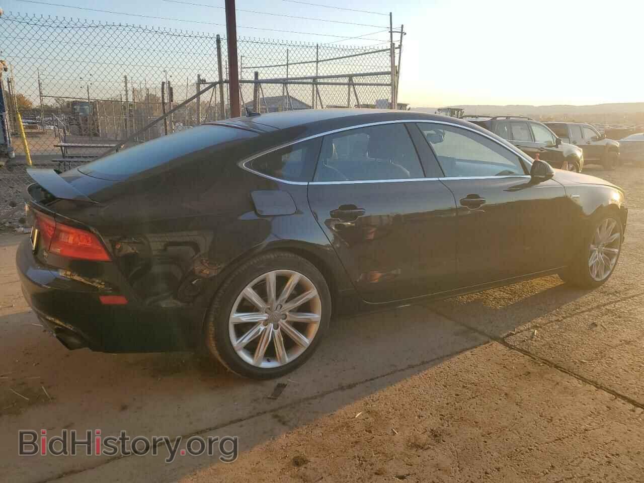 2012 AUDI A7 - VIN: WAUYGAFC7CN120677 - Фото 3