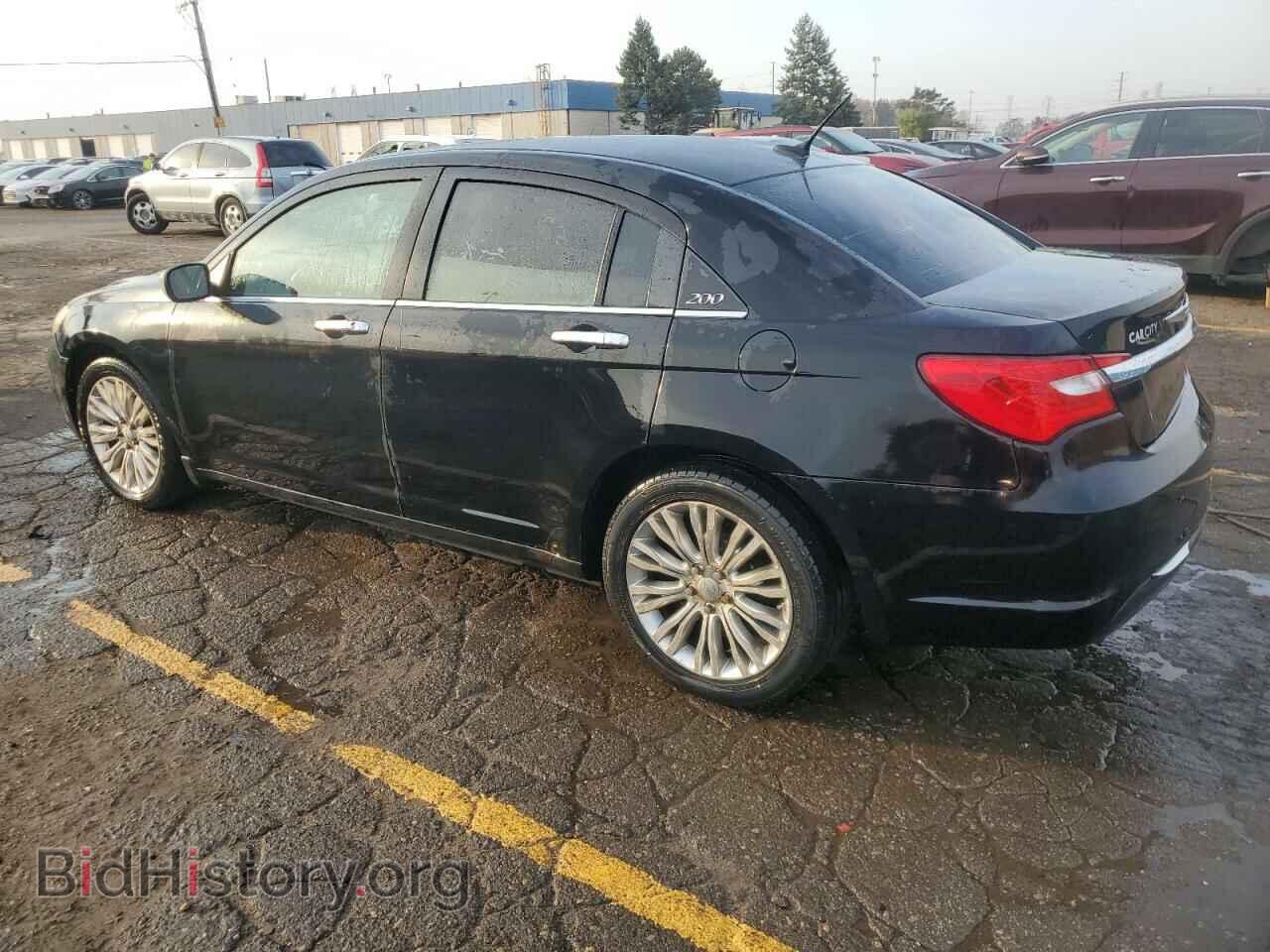 2013 CHRYSLER 200 - VIN: 1C3CCBCG0DN673408 - Фото 2