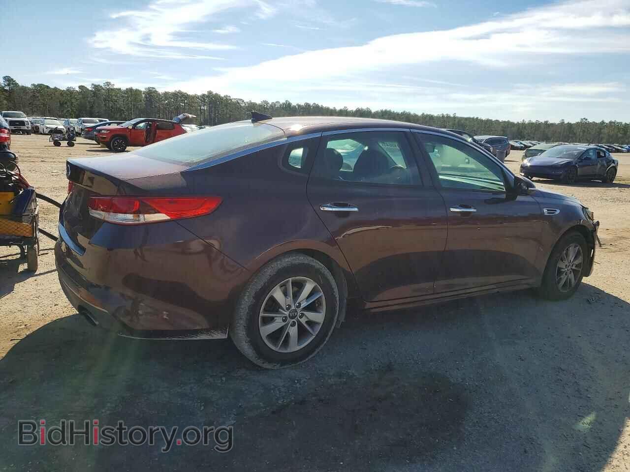 2018 KIA OPTIMA - VIN: 5XXGT4L35JG221810 - Фото 3