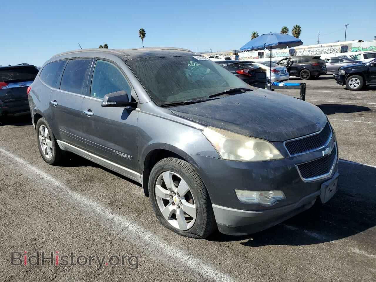 2009 CHEVROLET TRAVERSE - VIN: 1GNER23D19S121473 - Фото 4