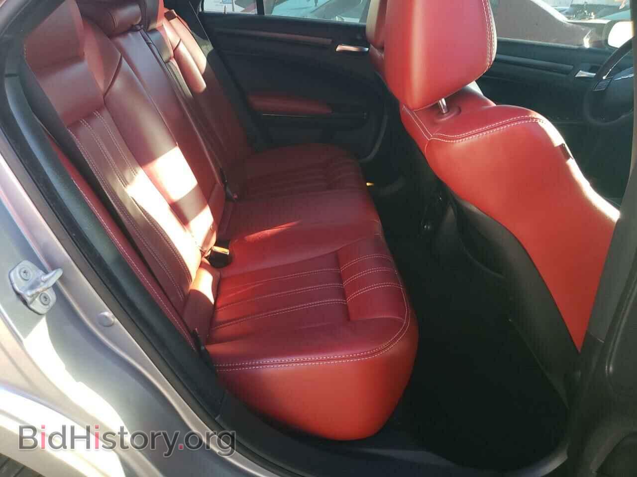 2013 CHRYSLER 300 - VIN: 2C3CCABG4DH726924 - Фото 10