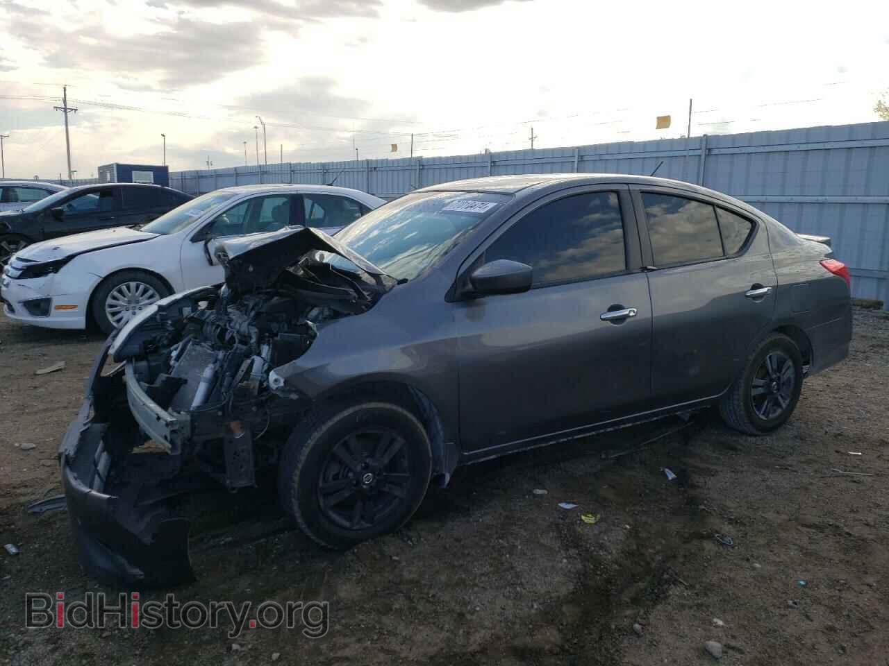 Фотография 3N1CN7AP3KL818110 - NISSAN VERSA 2019