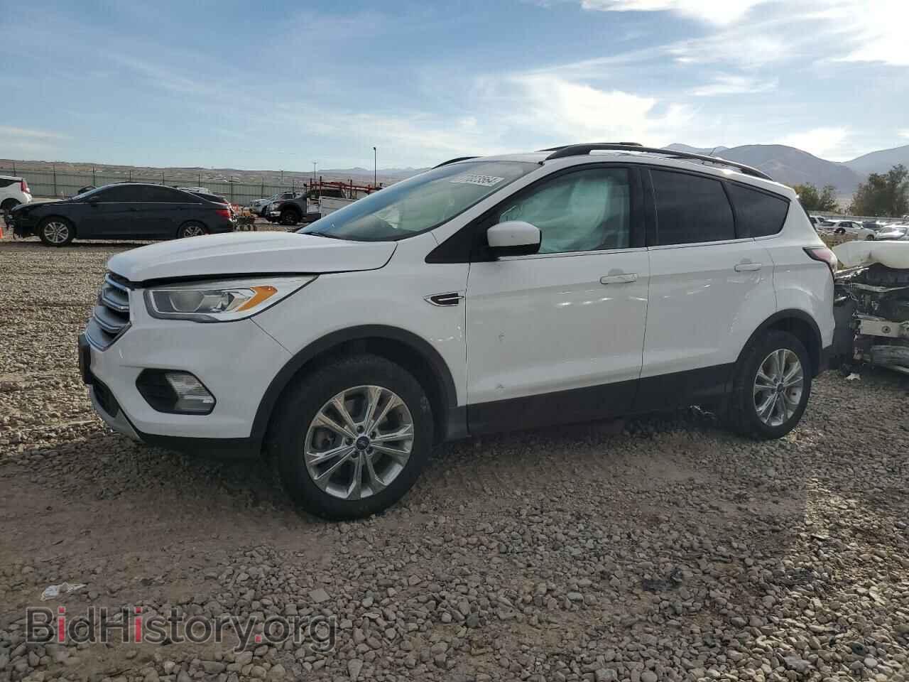 Фотография 1FMCU9G96HUE09680 - FORD ESCAPE 2017