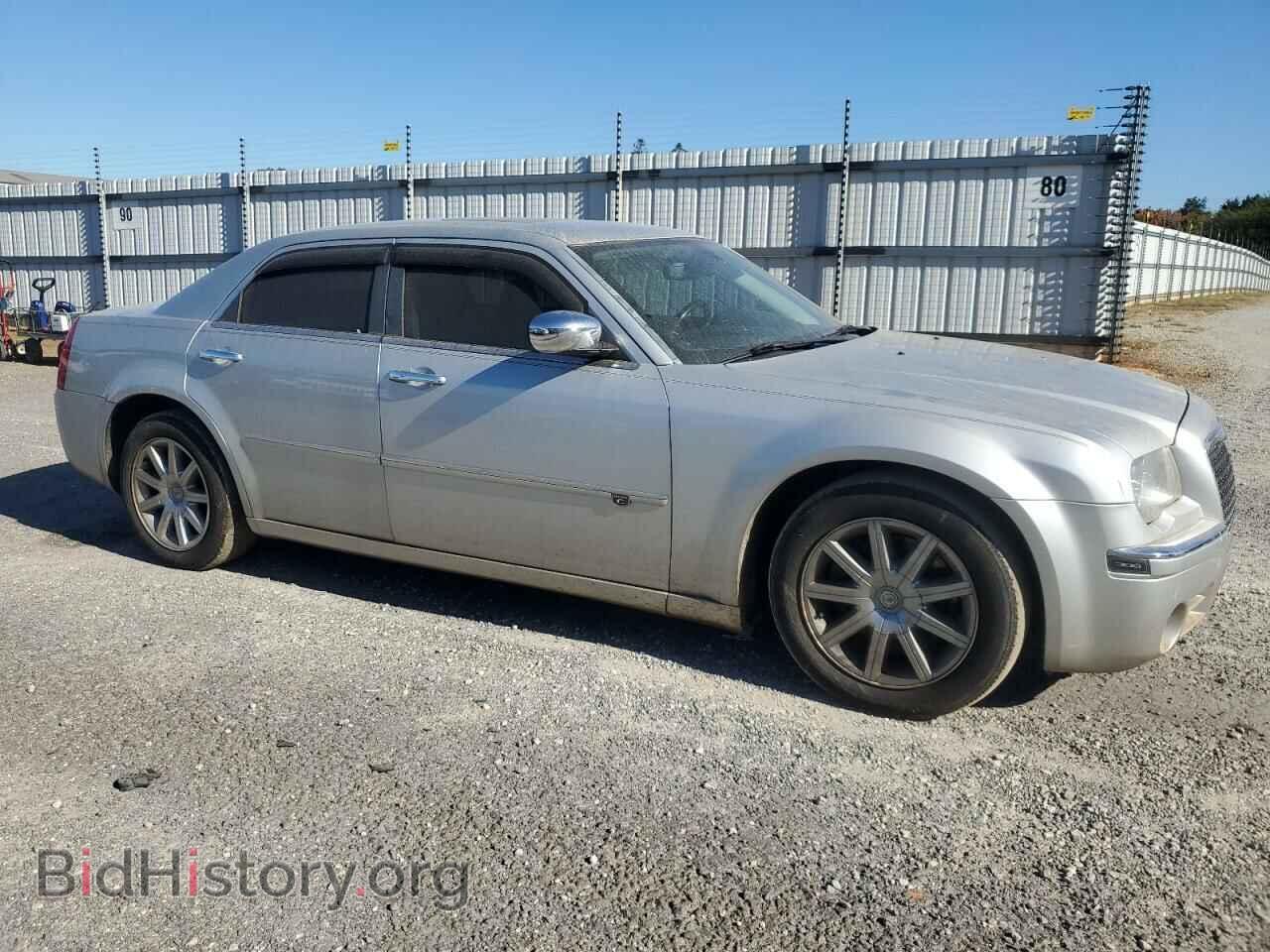 2010 CHRYSLER 300 - VIN: 2C3CA6CT3AH126633 - Фото 4