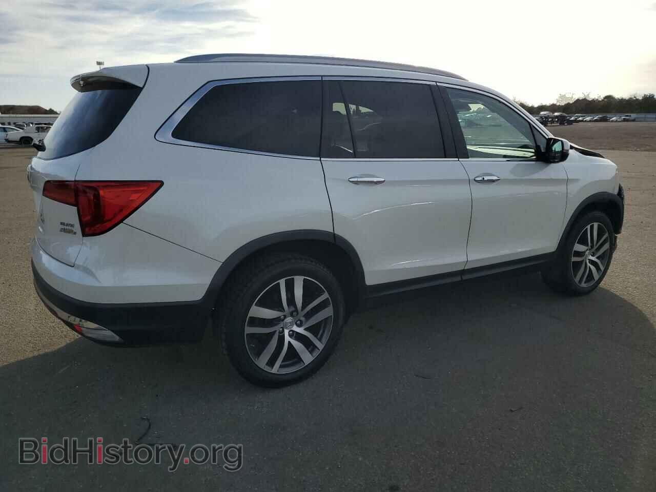 2017 HONDA PILOT - VIN: 5FNYF6H04HB011816 - Фото 3