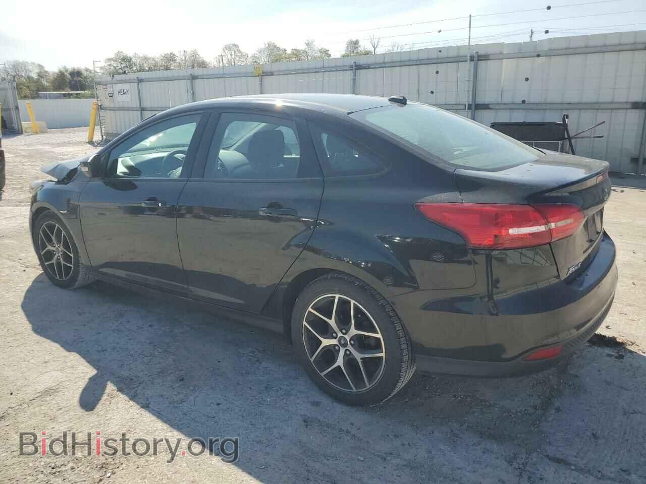 2017 FORD FOCUS - VIN: 1FADP3FE7HL295163 - Фото 2