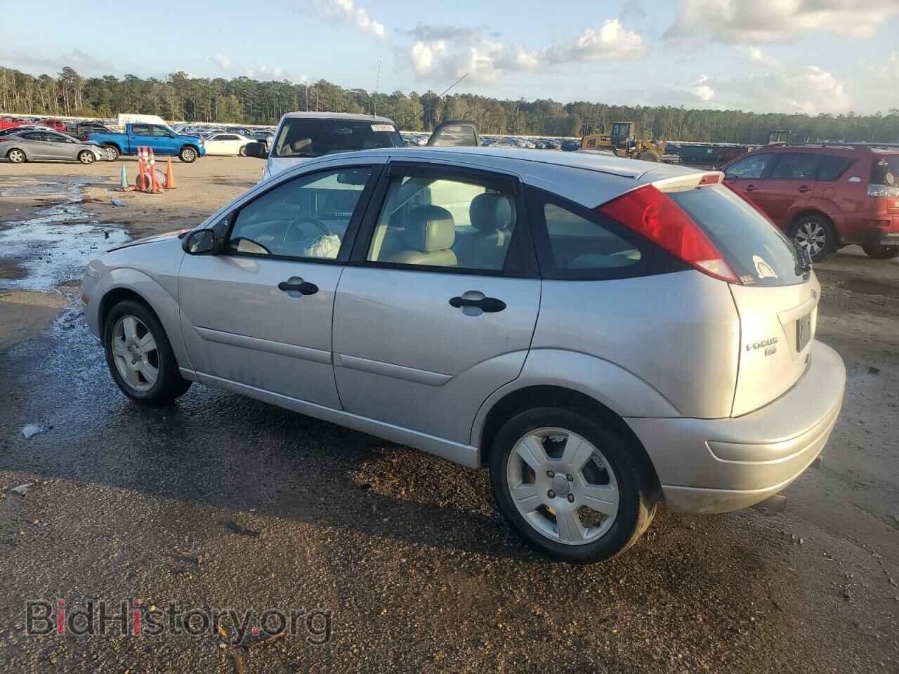 2006 FORD FOCUS - VIN: 1FAFP37N16W208232 - Фото 2