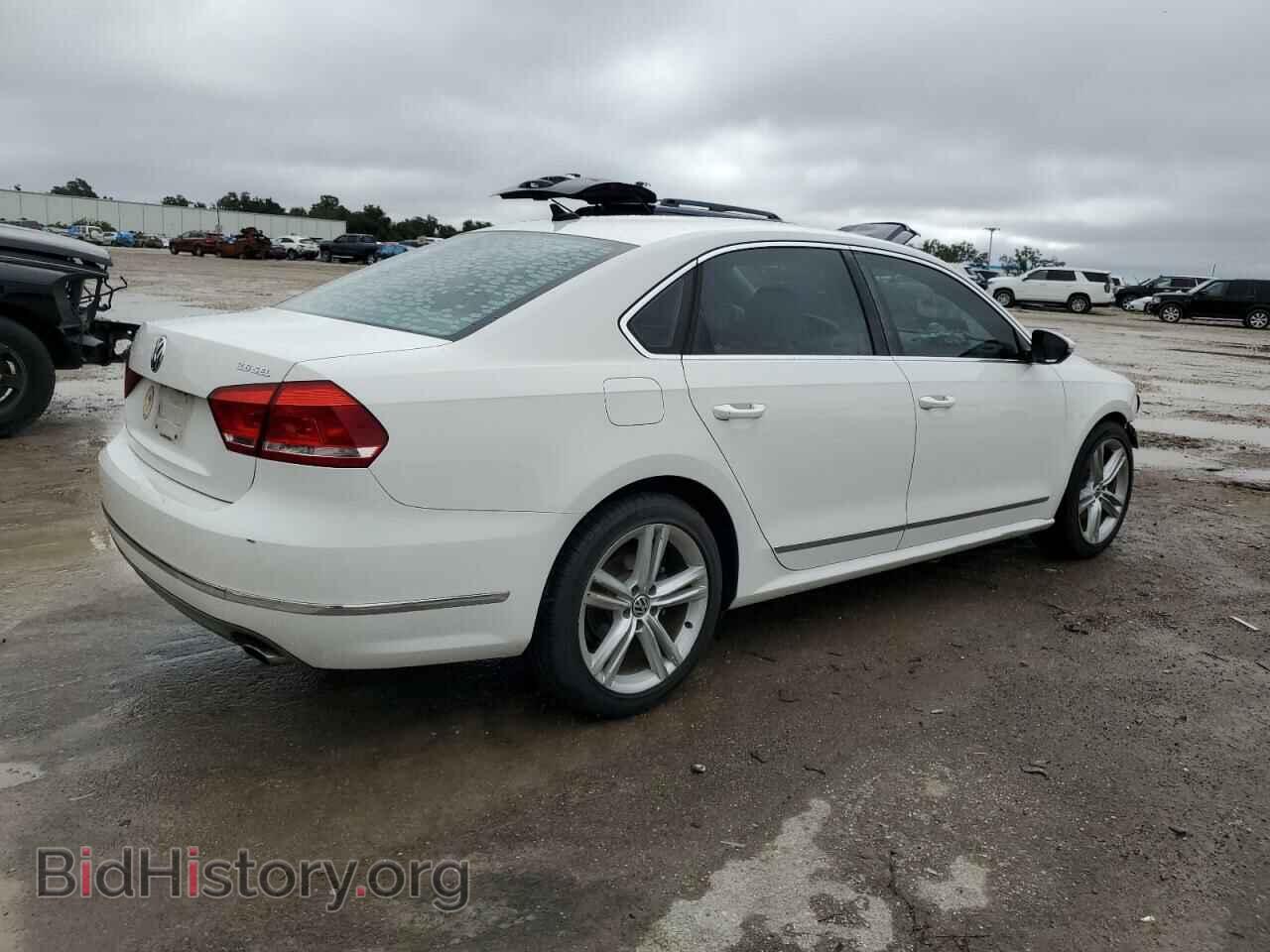 2012 VOLKSWAGEN PASSAT - VIN: 1VWCM7A34CC010341 - Фото 3