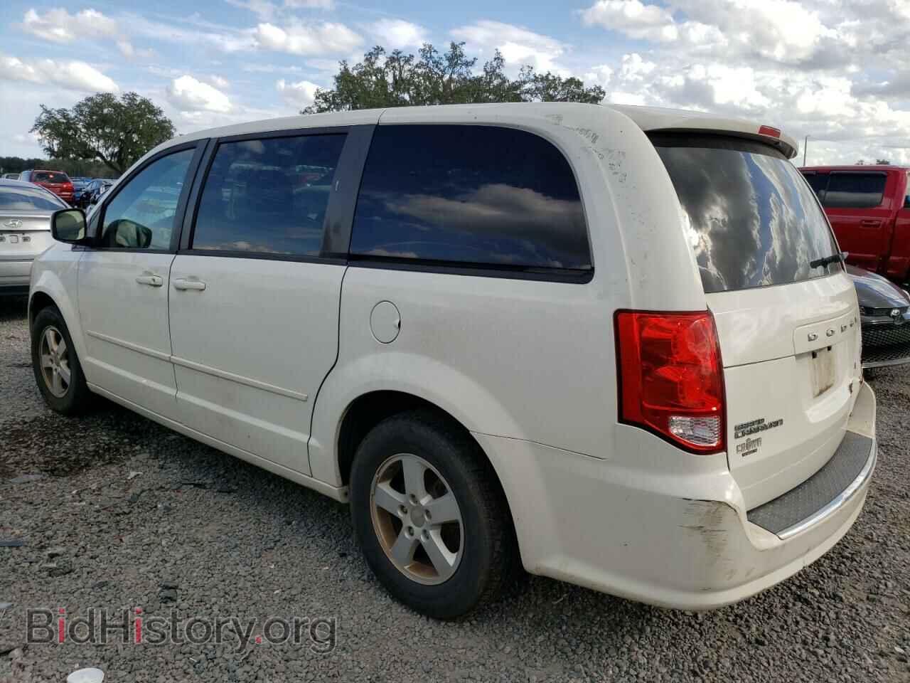 2013 DODGE CARAVAN - VIN: 2C4RDGCG1DR523097 - Фото 2