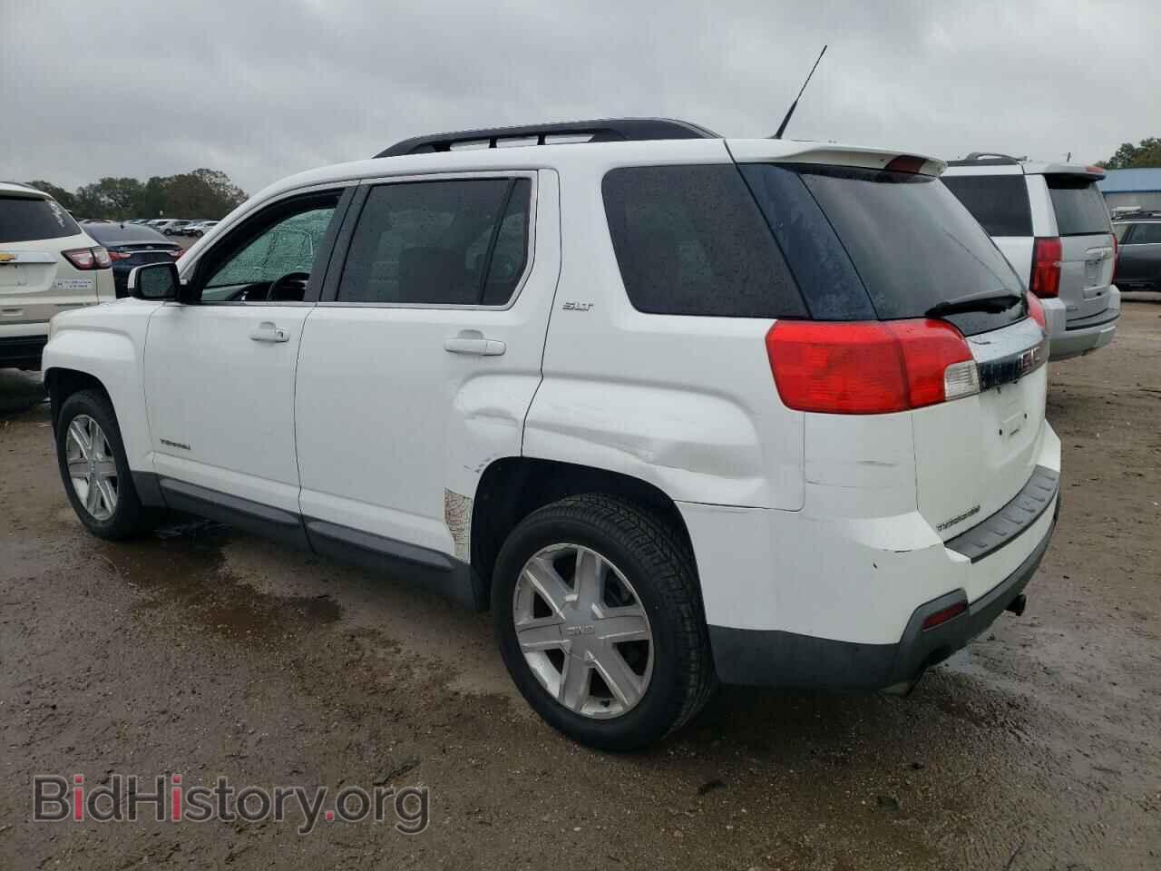 2010 GMC TERRAIN - VIN: 2CTFLFEY8A6341596 - Photo 2