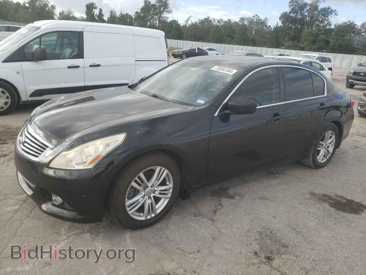 Photo JN1CV6AP5DM304777 - INFINITI G37 2013