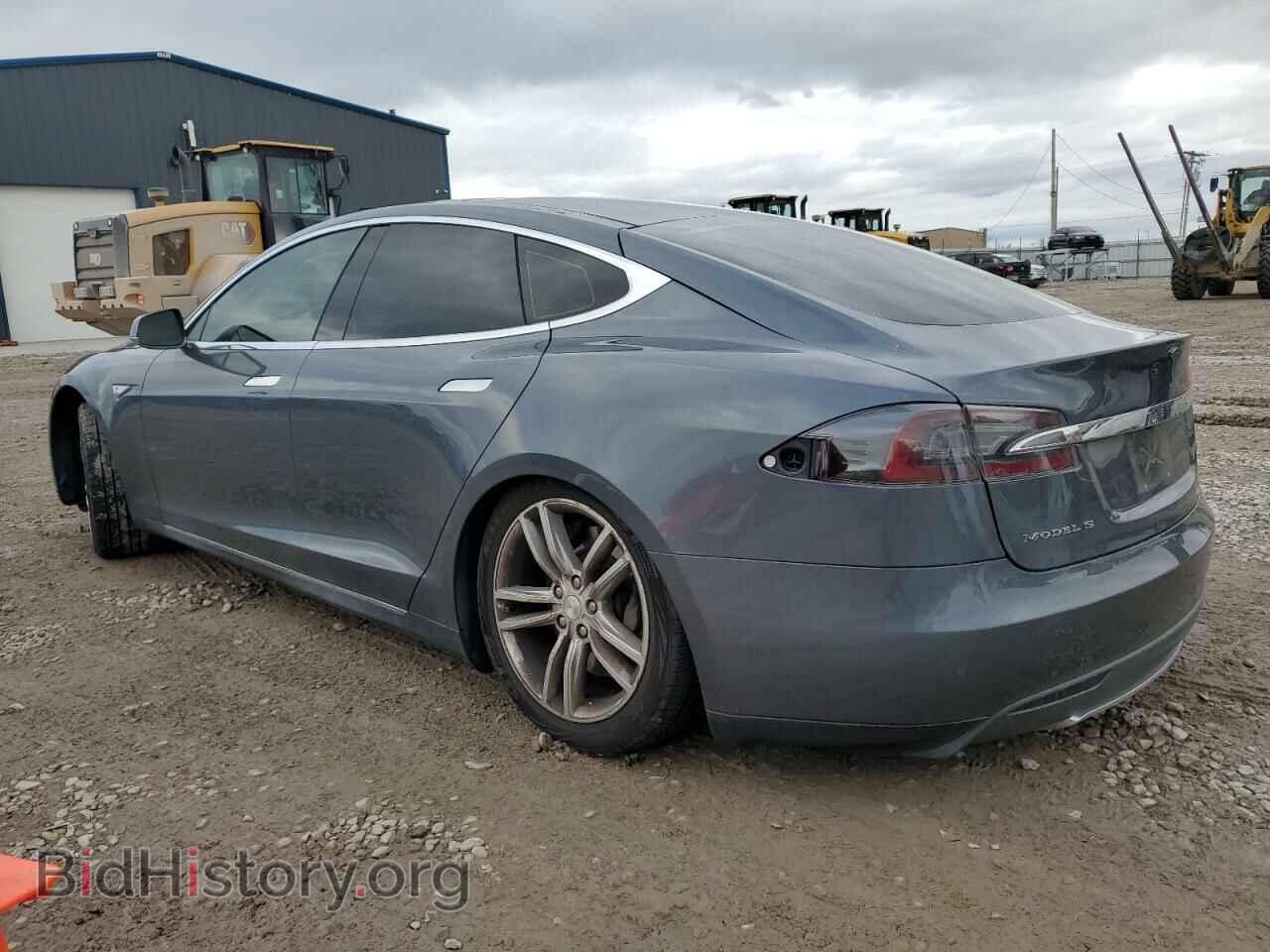 2013 TESLA MODEL S - VIN: 5YJSA1AG0DFP03953 - Фото 2