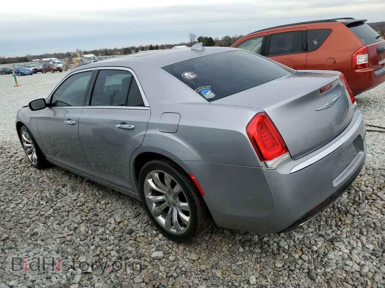 2017 CHRYSLER 300 - VIN: 2C3CCAEG5HH586495 - Photo 2