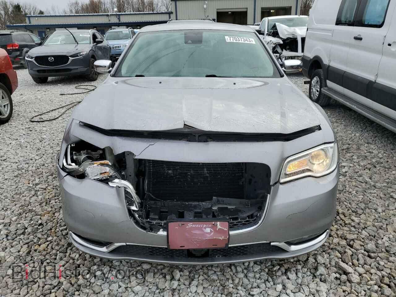 2017 CHRYSLER 300 - VIN: 2C3CCAEG5HH586495 - Photo 5