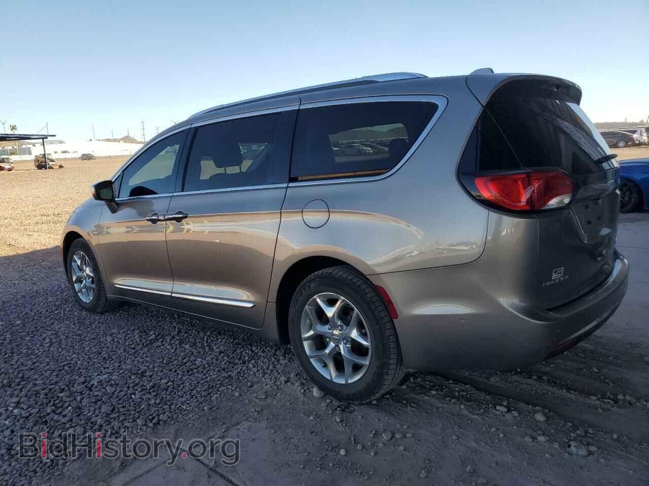 2017 CHRYSLER PACIFICA - VIN: 2C4RC1GG3HR837009 - Фото 2
