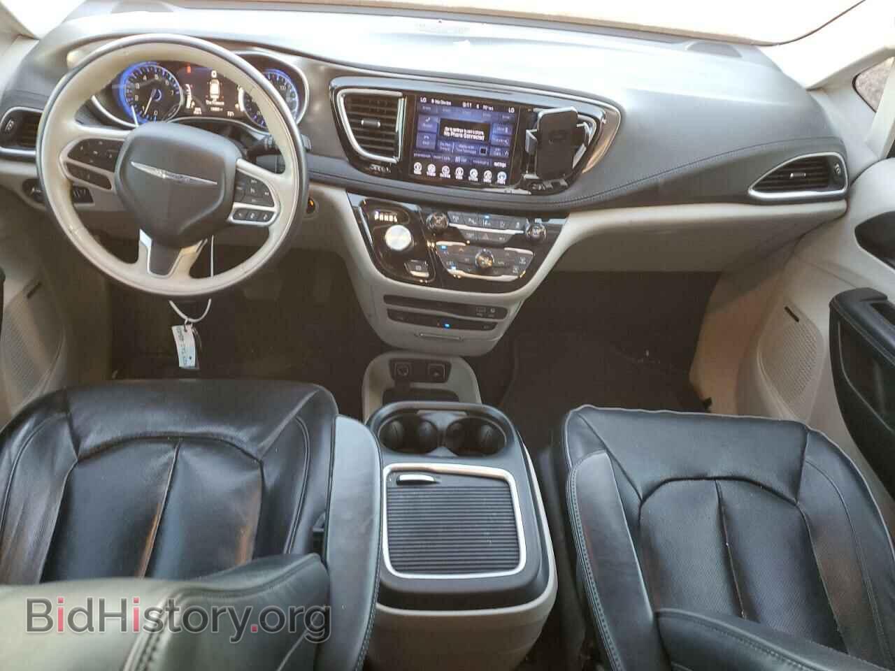 2017 CHRYSLER PACIFICA - VIN: 2C4RC1GG3HR837009 - Фото 8