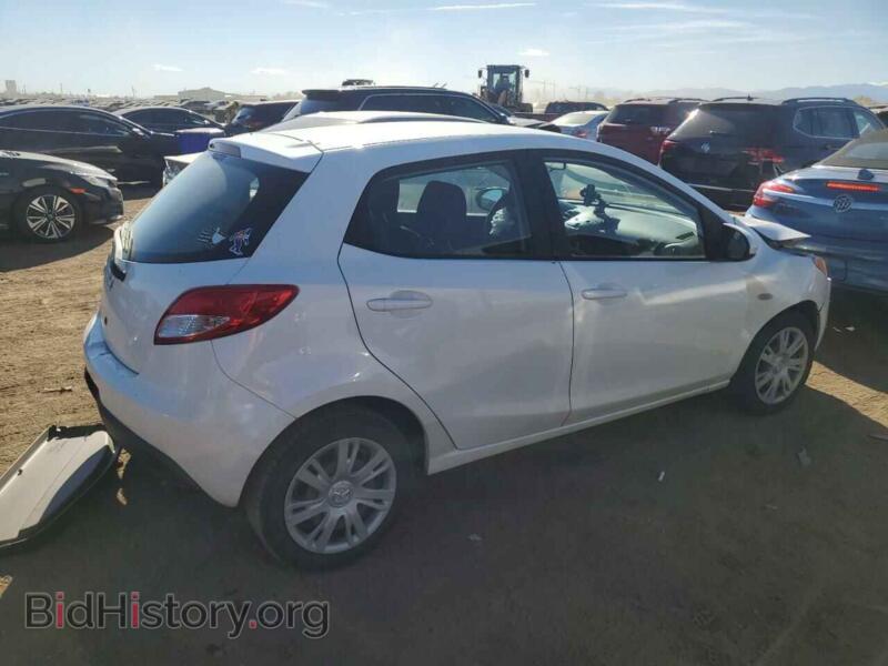 2011 Mazda 2 (VIN JM1DE1HY4B0122642) — фото 3 из 12