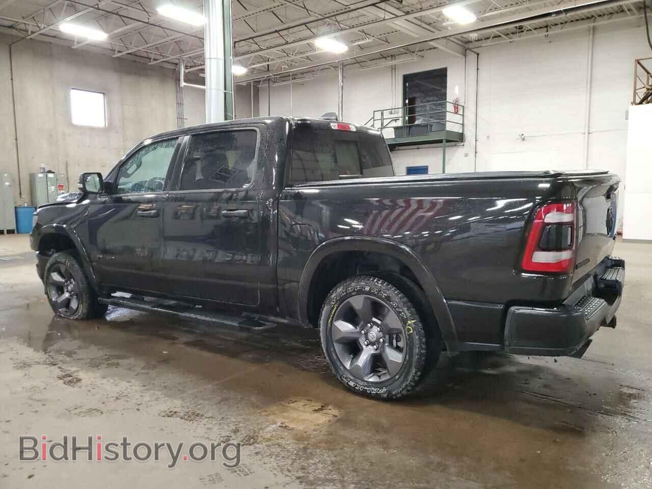2020 RAM 1500 - VIN: 1C6SRFFTXLN308052 - Фото 2