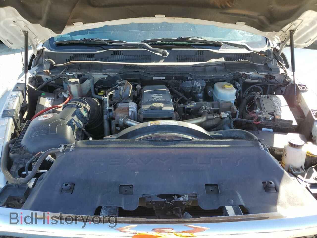 2015 RAM All Models - VIN: 3C6UR5CL5FG501312 - Photo 11