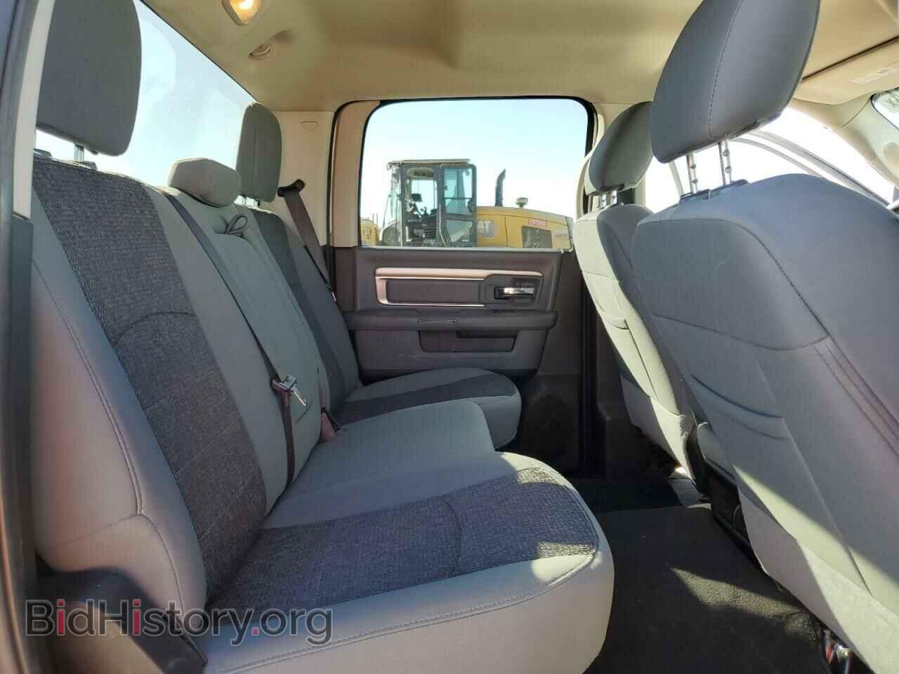 2015 RAM All Models - VIN: 3C6UR5CL5FG501312 - Photo 10