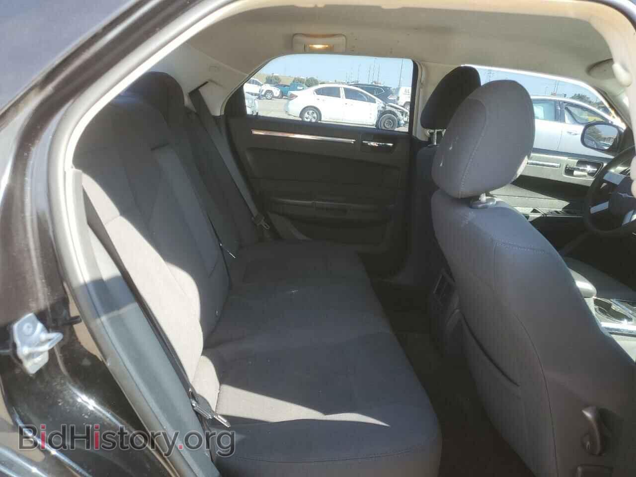 2010 CHRYSLER 300 - VIN: 2C3CA4CD0AH119555 - Фото 10