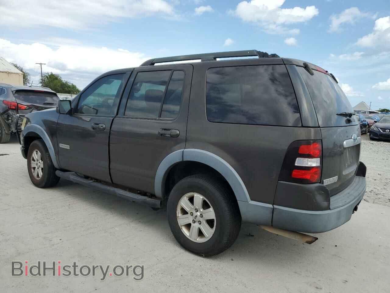 2007 FORD EXPLORER - VIN: 1FMEU63E17UB04841 - Photo 2