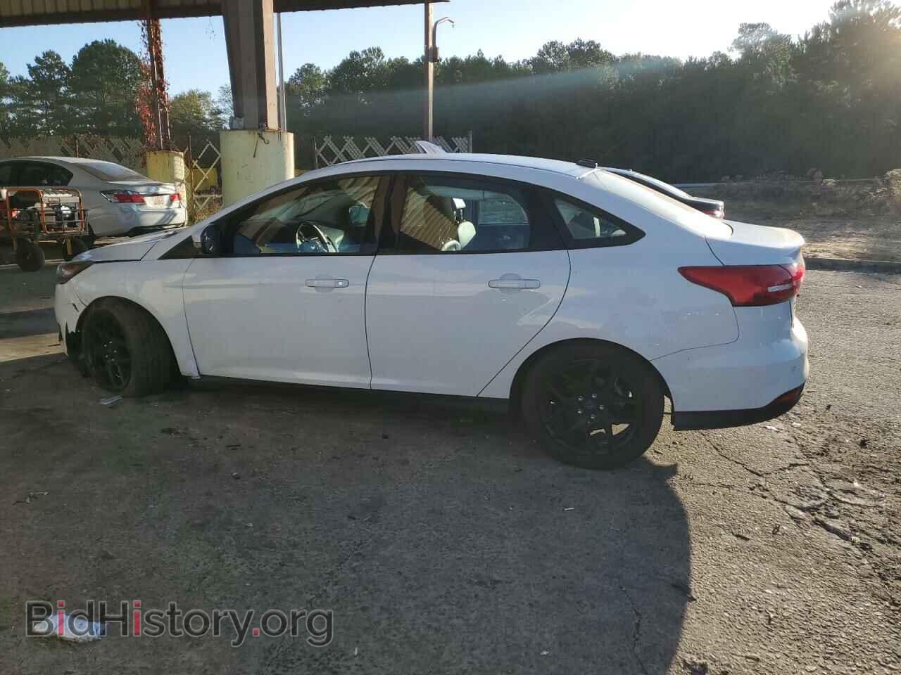 2016 FORD FOCUS - VIN: 1FADP3F25GL326608 - Фото 2