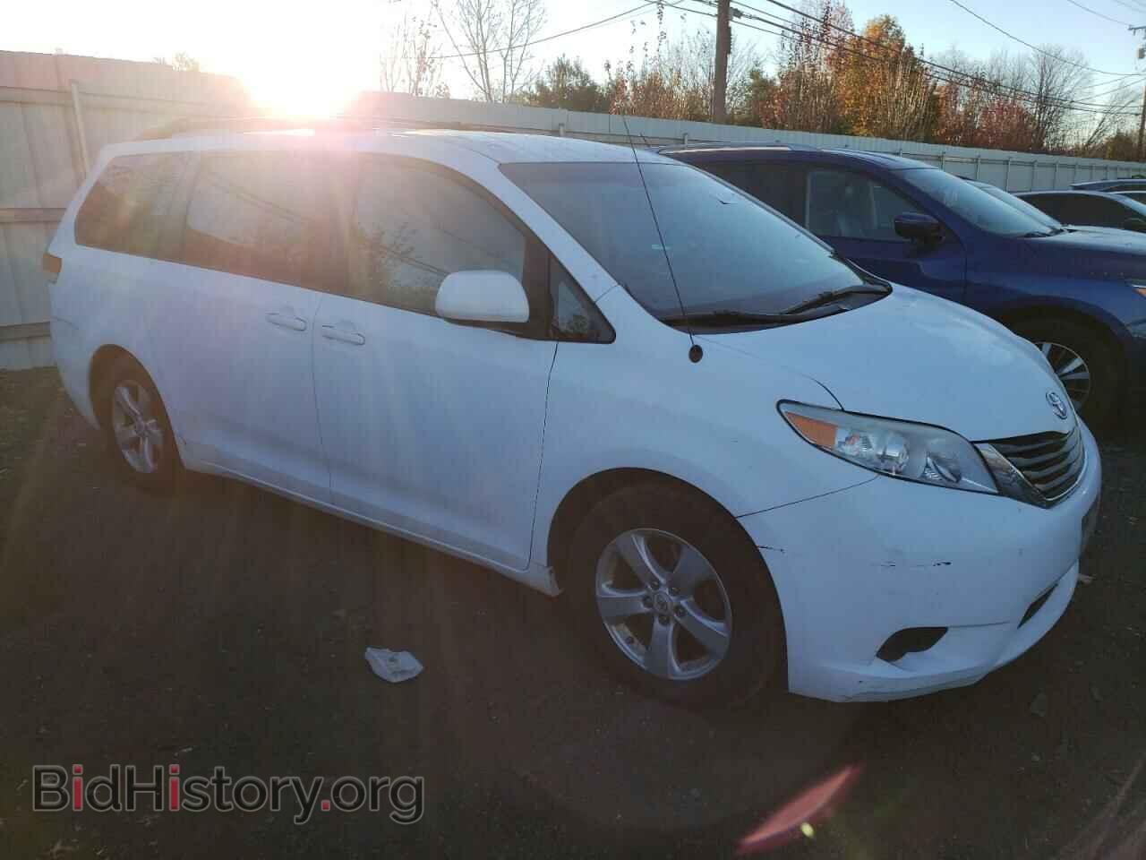 2011 TOYOTA All Models - VIN: 5TDKK3DC2BS030917 - Фото 4