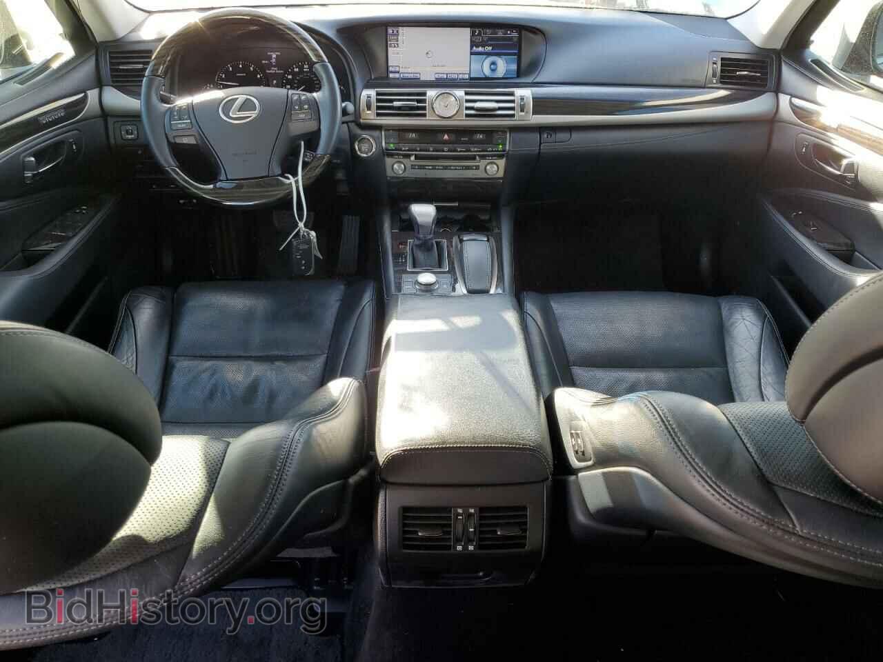 2013 LEXUS LS460 - VIN: JTHBL5EF6D5121701 - Photo 8