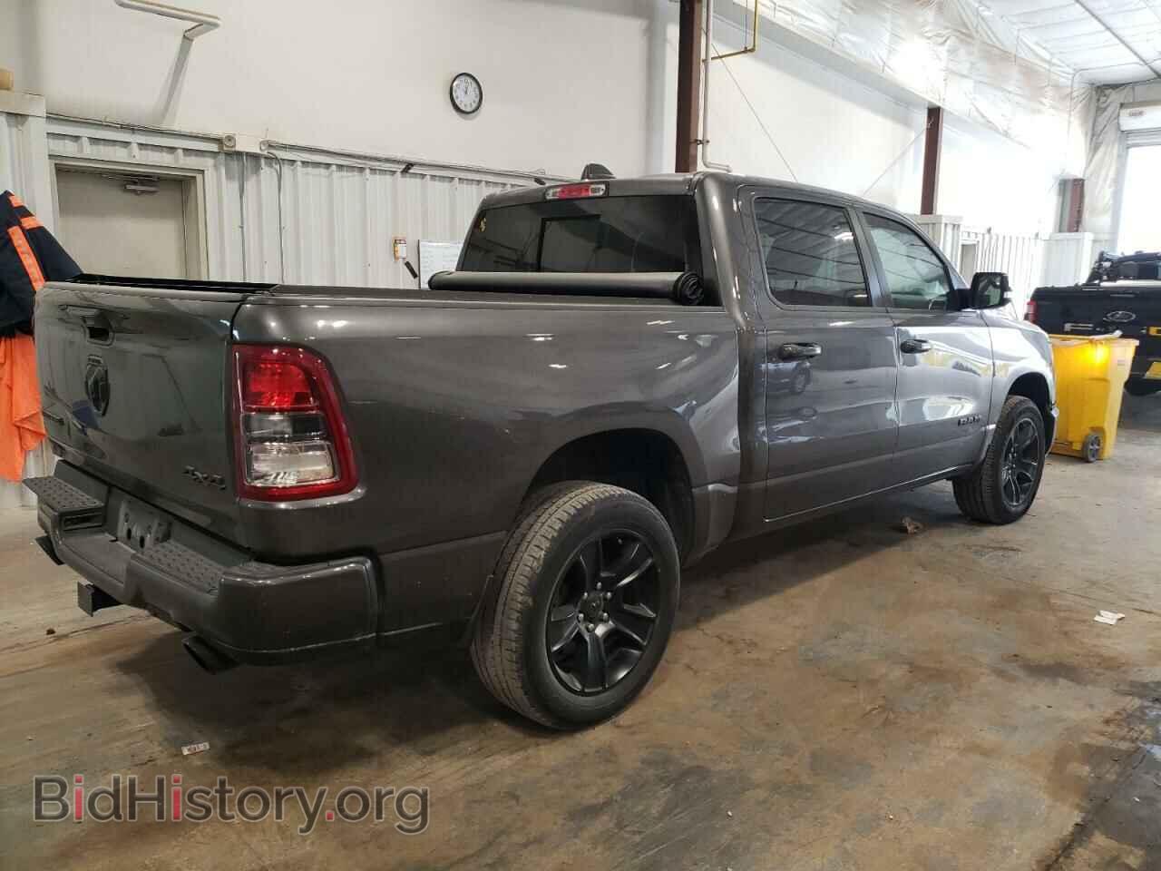 2020 RAM 1500 - VIN: 1C6SRFFTXLN286098 - Фото 3