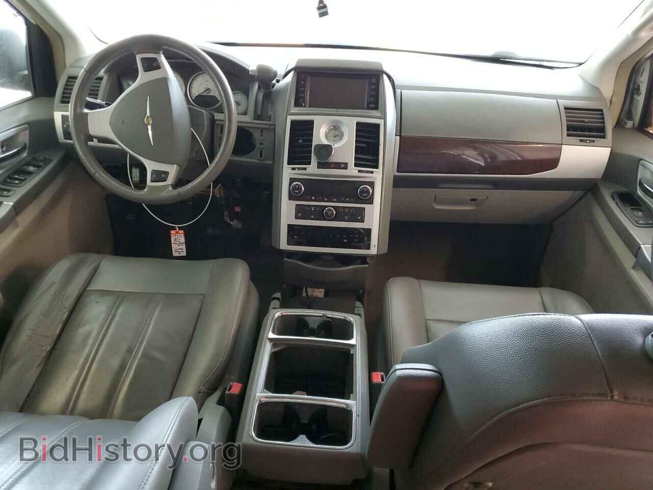 2010 CHRYSLER MINIVAN - VIN: 2A4RR5DX9AR123993 - Фото 8