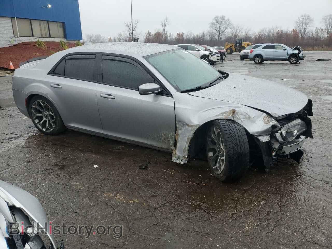 2018 CHRYSLER 300 - VIN: 2C3CCABG7JH249451 - Фото 4
