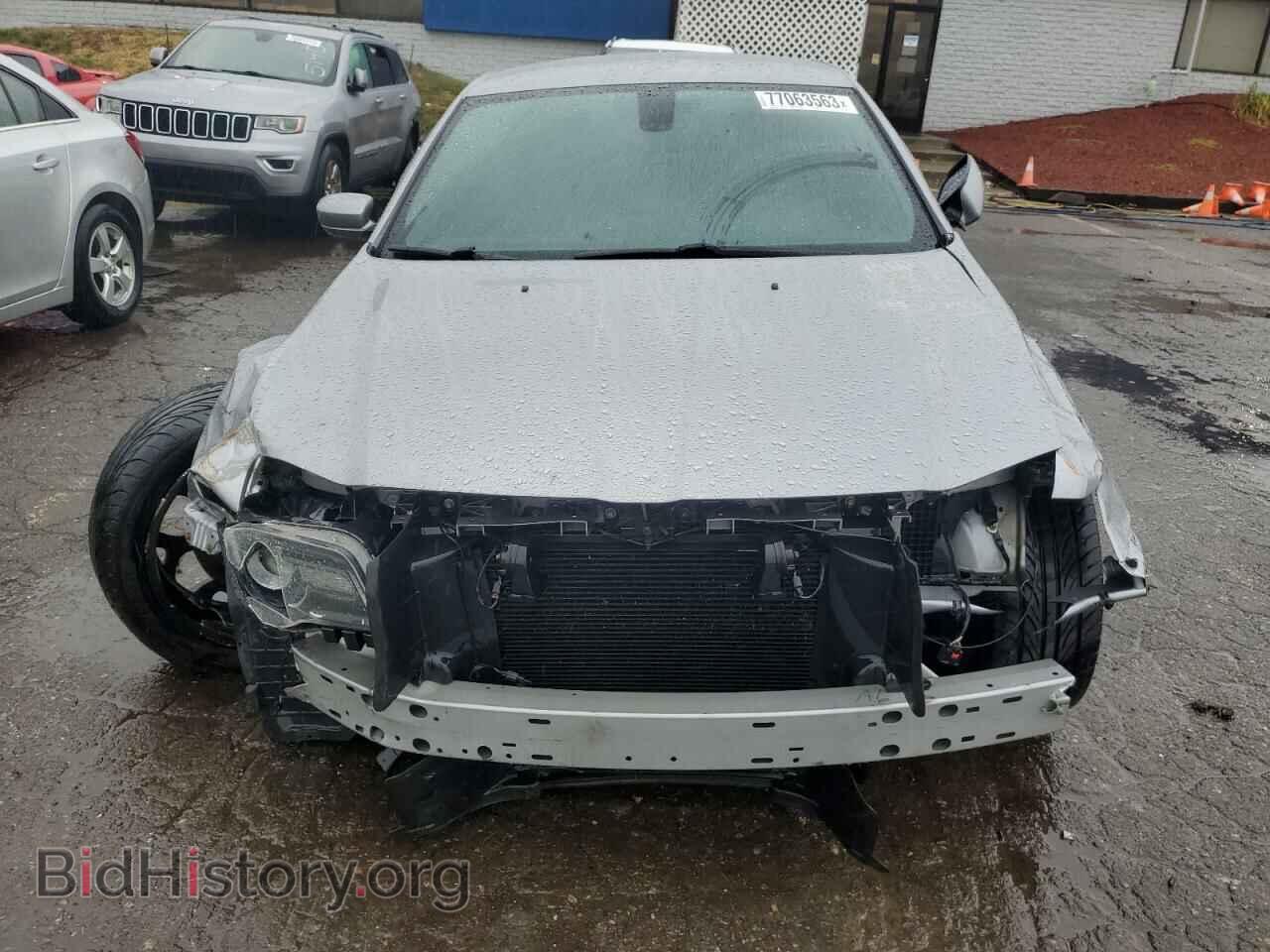 2018 CHRYSLER 300 - VIN: 2C3CCABG7JH249451 - Фото 5