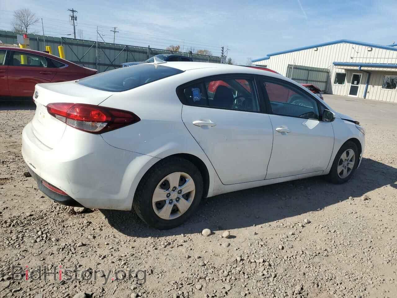 2017 KIA FORTE - VIN: 3KPFK4A74HE088528 - Фото 3