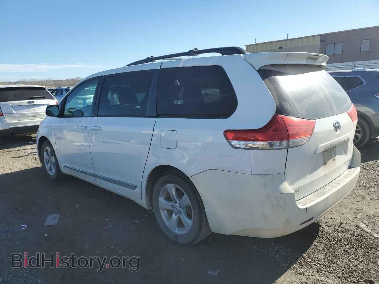 2012 TOYOTA All Models - VIN: 5TDKK3DC4CS247564 - Фото 2