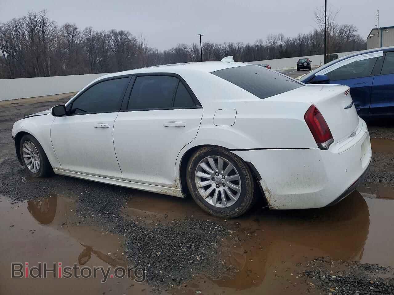 2017 CHRYSLER 300 - VIN: 2C3CCABG9HH529852 - Фото 2
