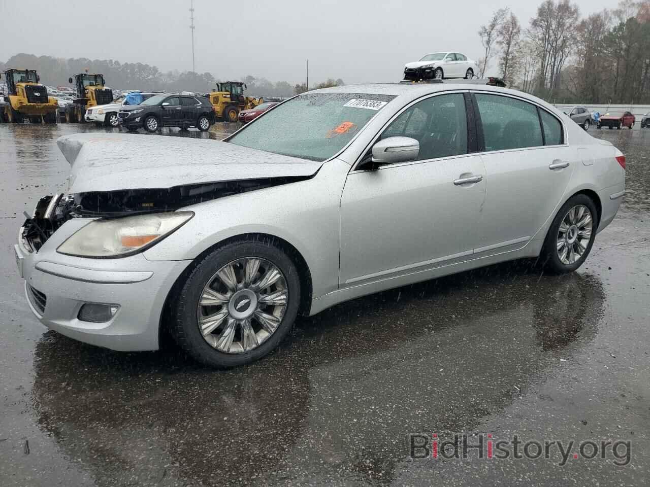 Photo KMHGC46E59U062365 - HYUNDAI GENESIS 2009